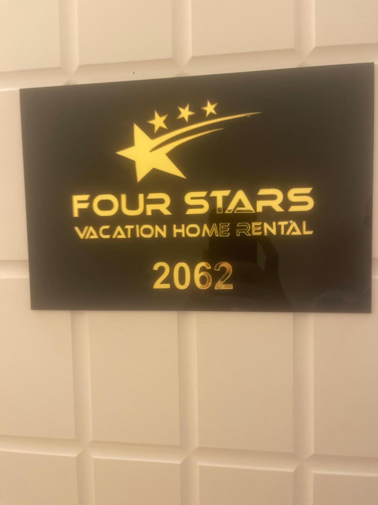 Four Stars Hostel Dubai Exterior photo